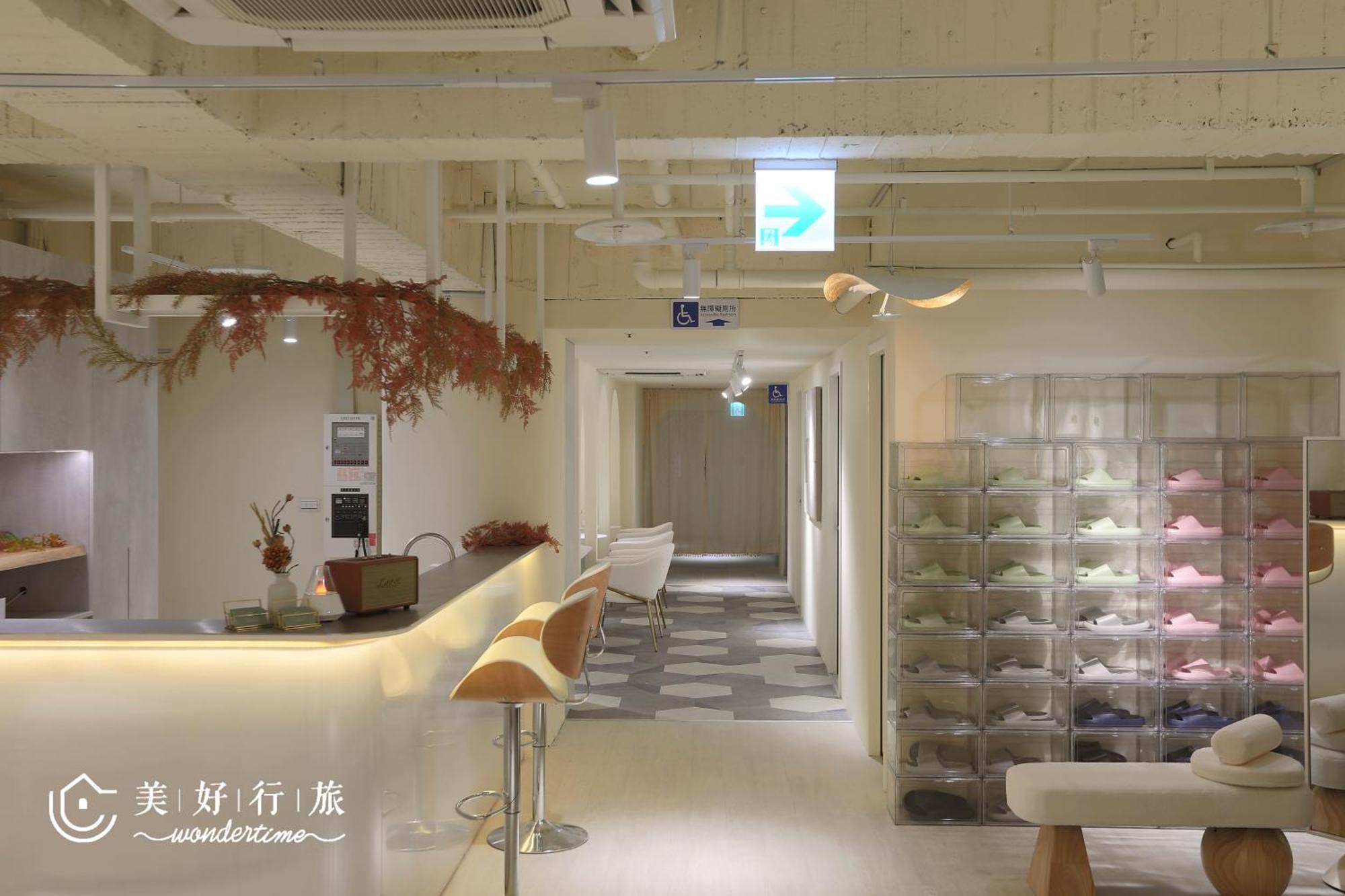 Wondertime3- Hankou' Inn 'Taipei Main Station Eksteriør billede
