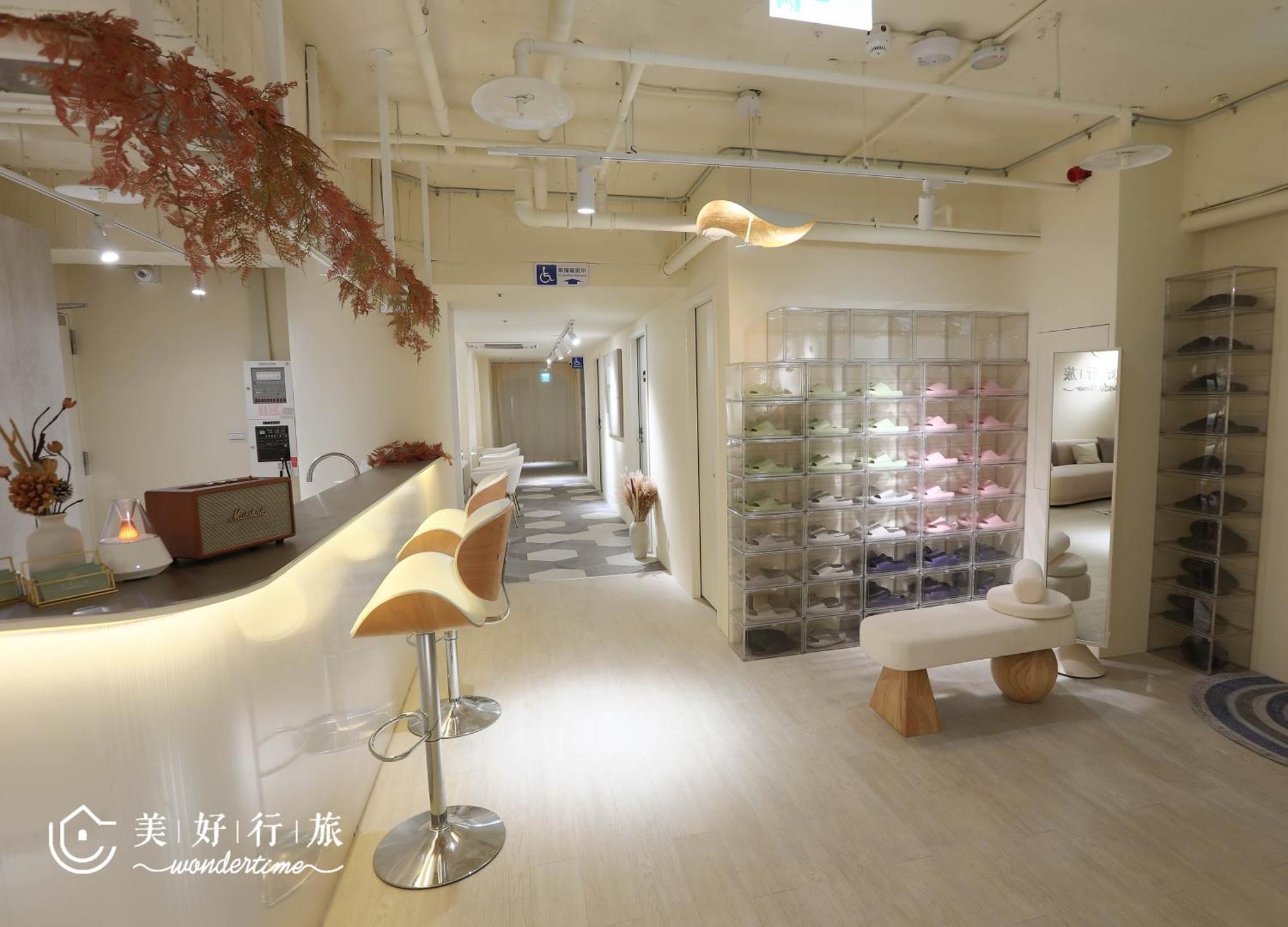 Wondertime3- Hankou' Inn 'Taipei Main Station Eksteriør billede